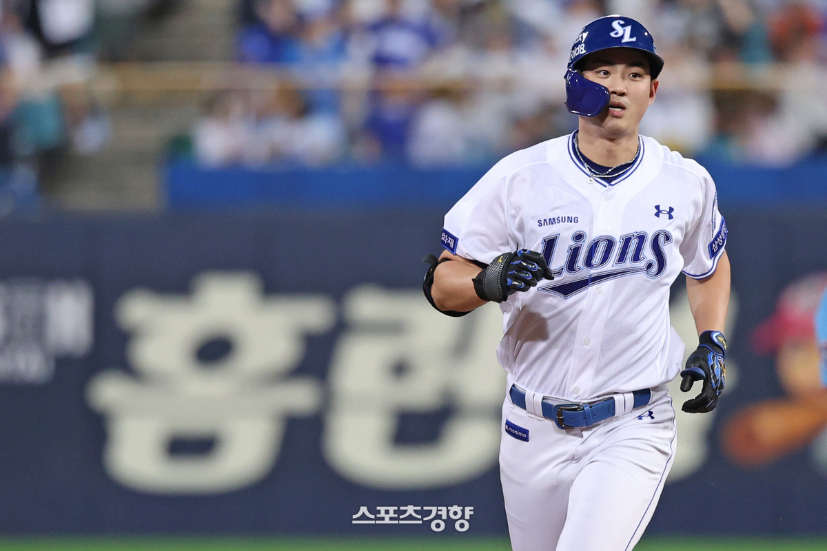 ‘구자욱 3안타 5타점’ 삼성, 한화 꺾고 3연승···1위 KT 0.5경기 차이로 추격 원문 대표 이미지