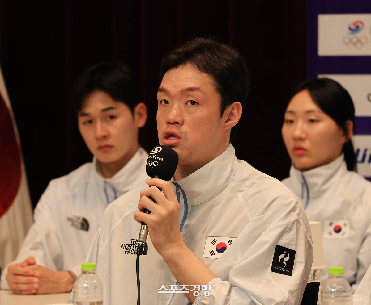 “또 일본에 질 순 없다”…‘악역’ 자처한 주장 이승현의 AG 금빛 도전 원문 대표 이미지