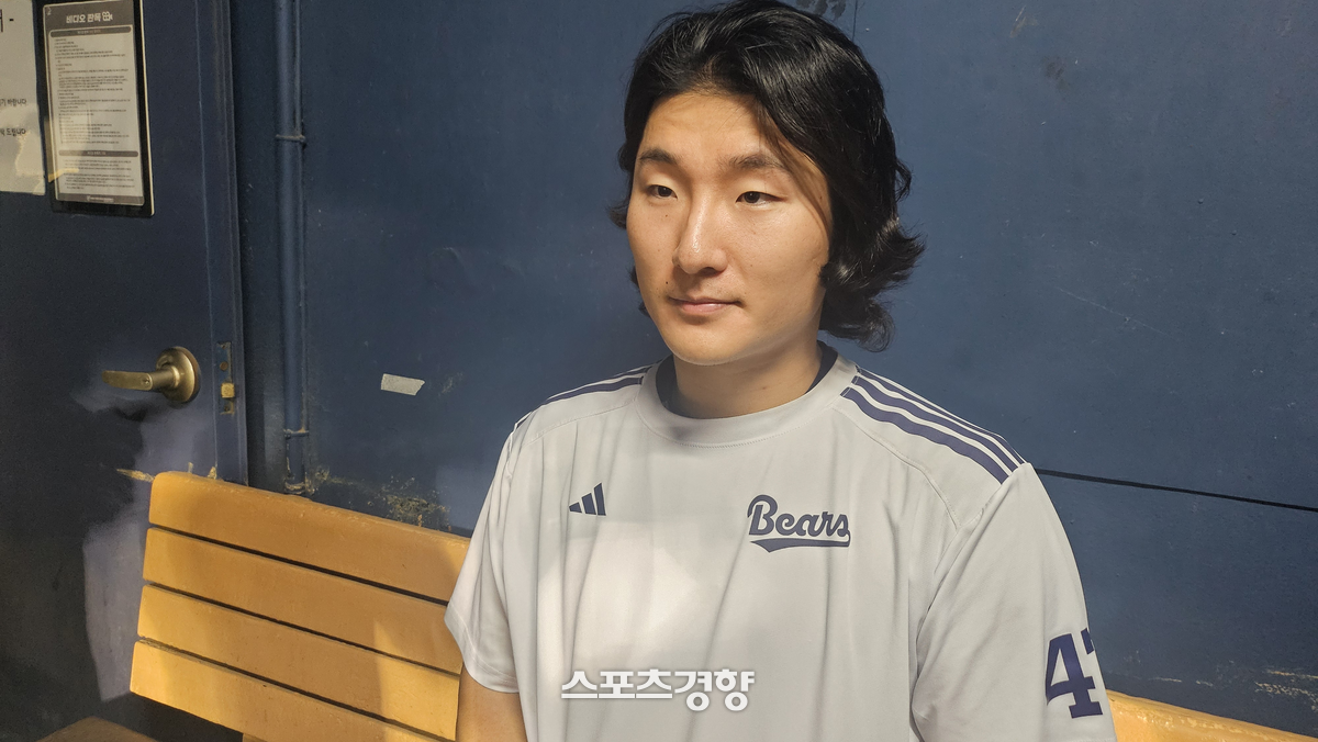 “맞대결 한다면 다음엔 메이저리그에서” 160㎞ 곽빈, 절친 향해 무한 리스펙트… “우진이가 비교불가 한 수 위” 원문 대표 이미지