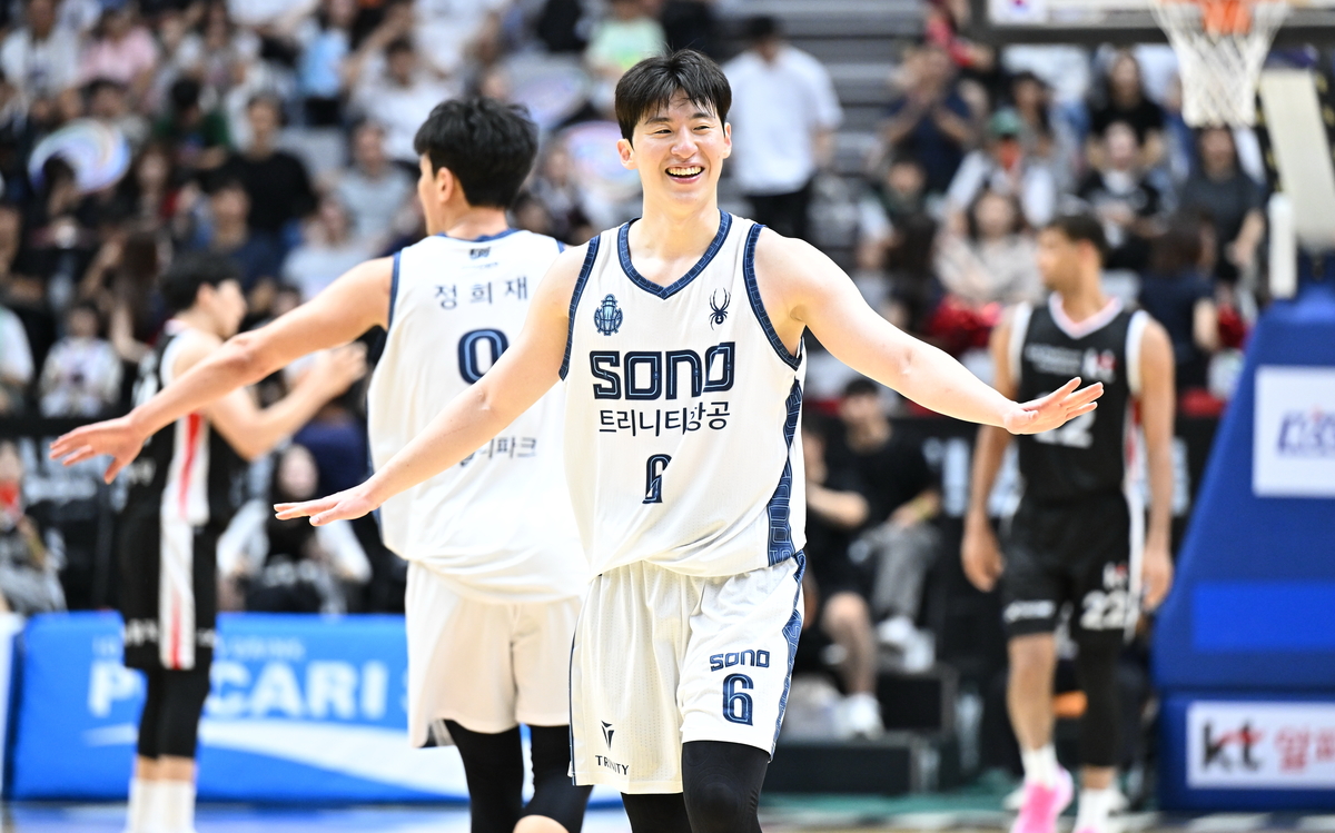 ‘3점슛 20개’ 폭발한 소노, KT에 15점차 완승…시범경기 2전 전승으로 마무리 원문 대표 이미지