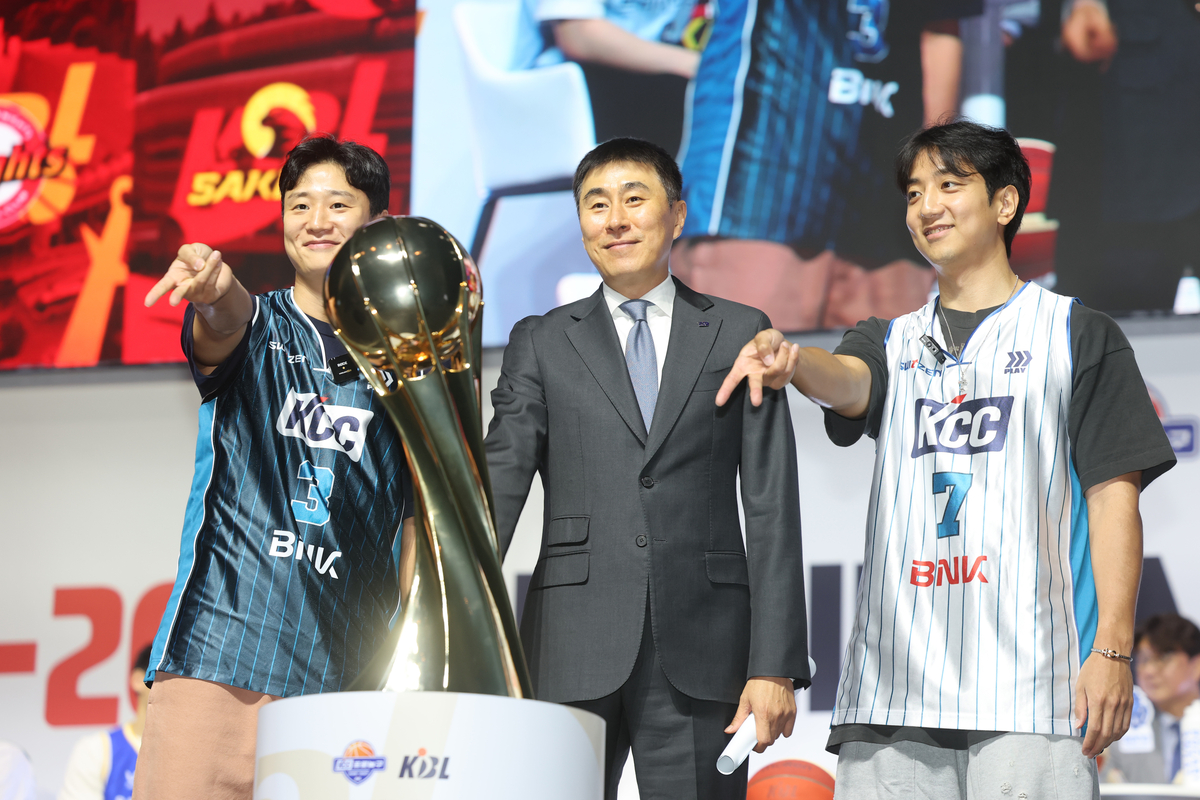 ‘두 이빨 빠진’ KCC 올 시즌 전력은?···‘3강 후보’ 소노, 유일한 개막 2연전 ‘1강’ DB와 빅매치 원문 대표 이미지